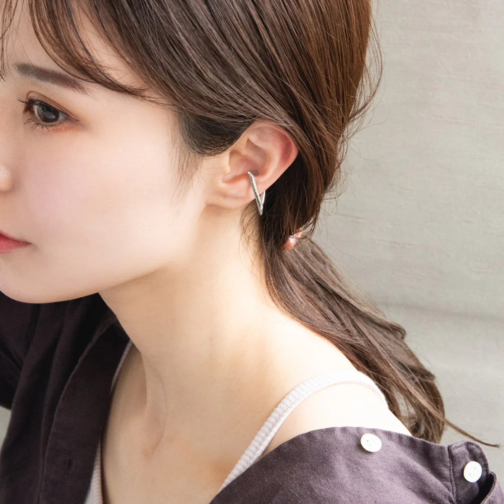 Metallic Triangle Ear Cuff