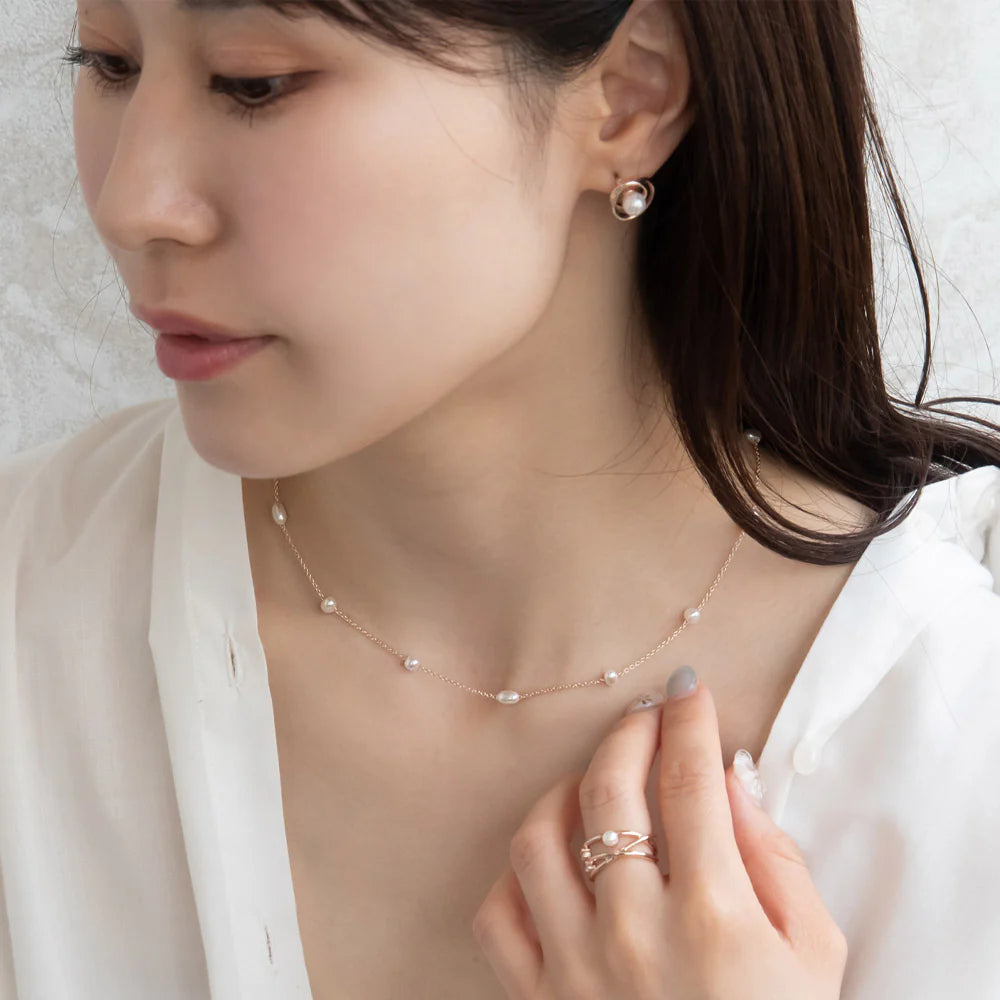 Rose Silver Pearlized Swirl Earrings